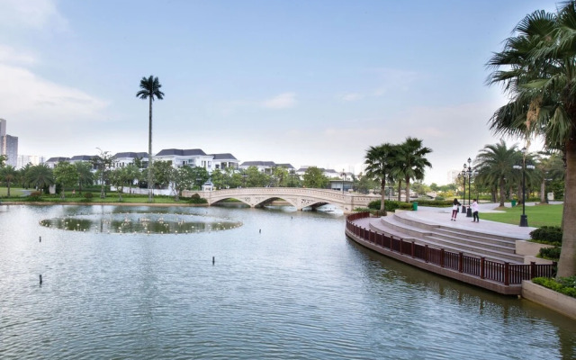 Kays Home-Vinhomes Luxury