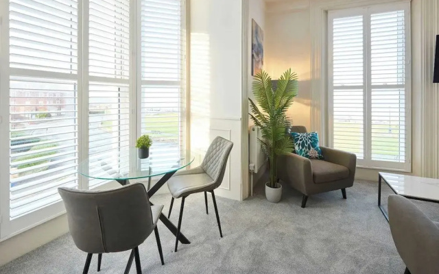 Host Stay The Langley Hotel Apartment 3