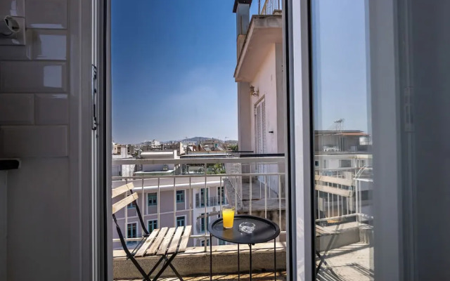 Chic Studio in Gazi Walk to Acropolis
