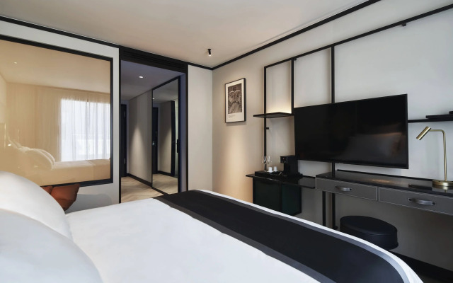 Academias Hotel, Autograph Collection