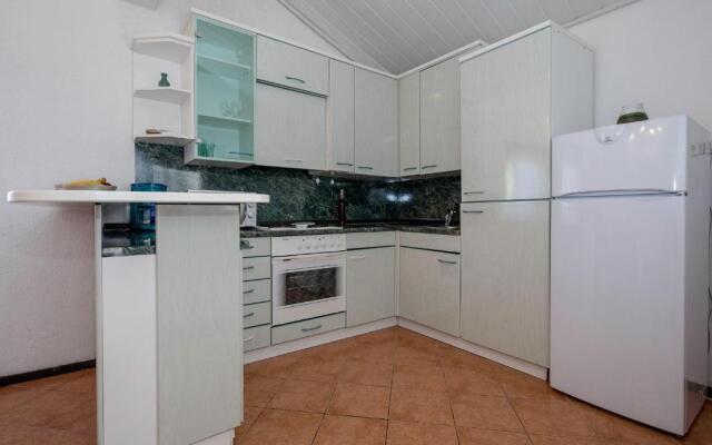 Apartments Korina 2866