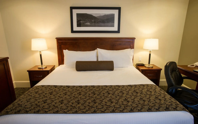 Hume Hotel & Spa