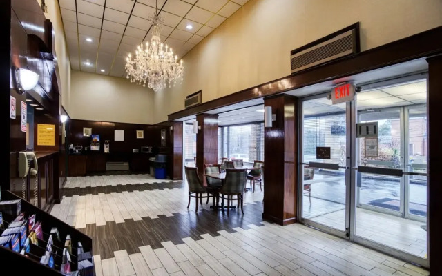 Red Carpet Inn Takoma Park