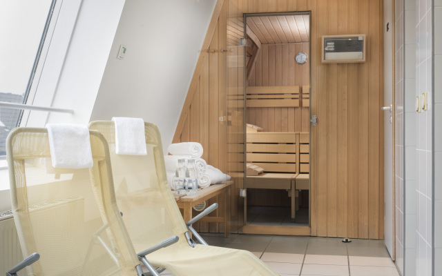 TRYP by Wyndham Koeln City Centre Hotel