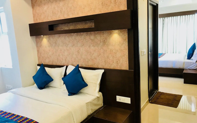 Regalia Inn & Suites