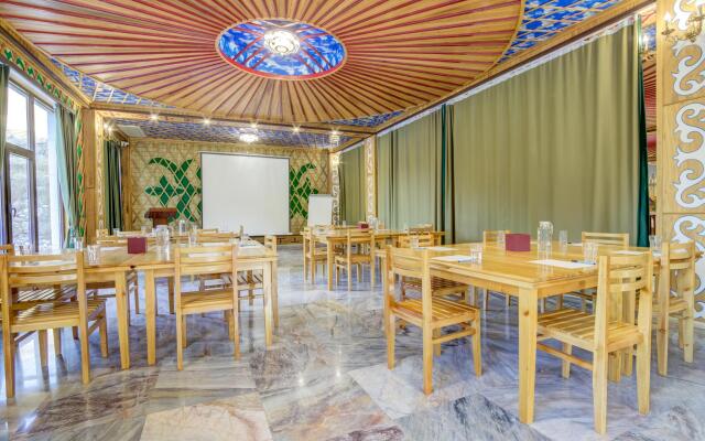 Mountain View Hot Spring Resort