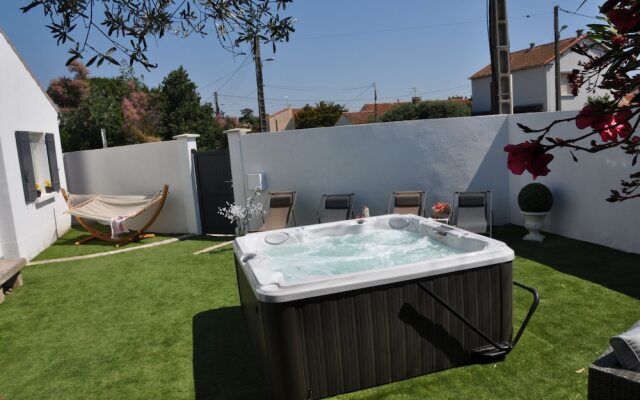 Maison Jacuzzi