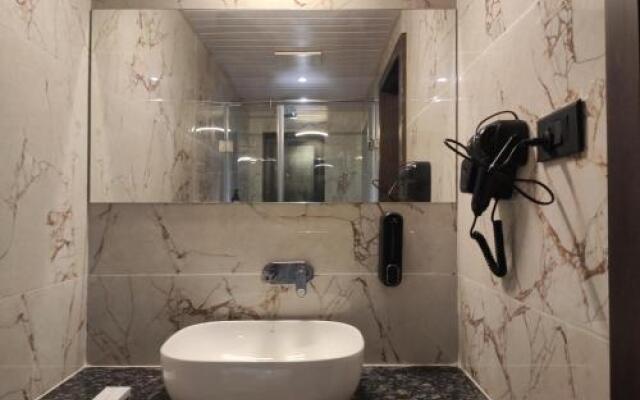 Hotel Janki Executive