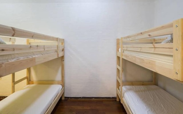 Jagoga Guest House - Hostel