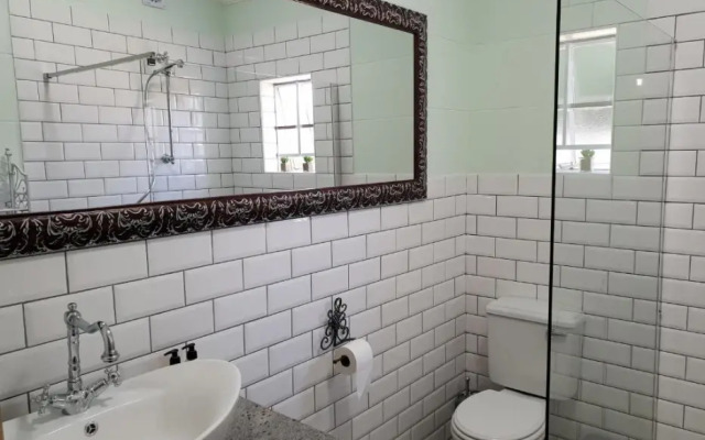 Bauhenia Guesthouse