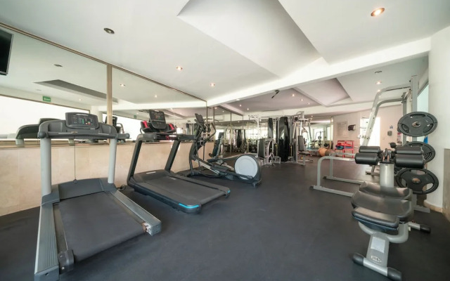 Luxury 2BR Condo with Pool - Paseo del Sol Playacar