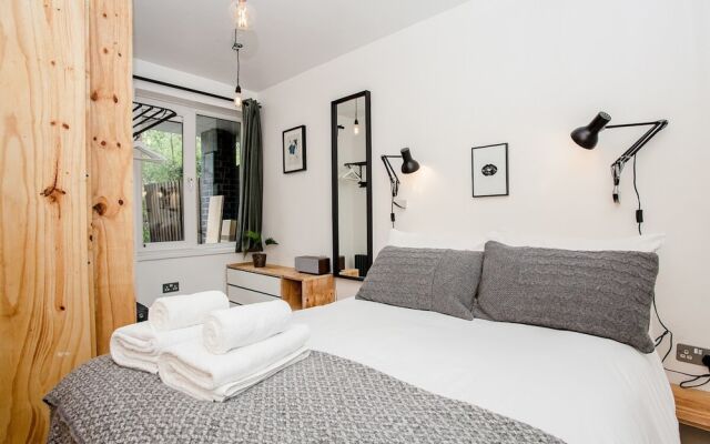 Modern Central 1 Bed in Clerkenwell - sleeps 4