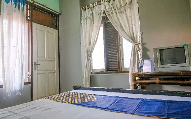 SPOT ON 2046 Villa Hardi