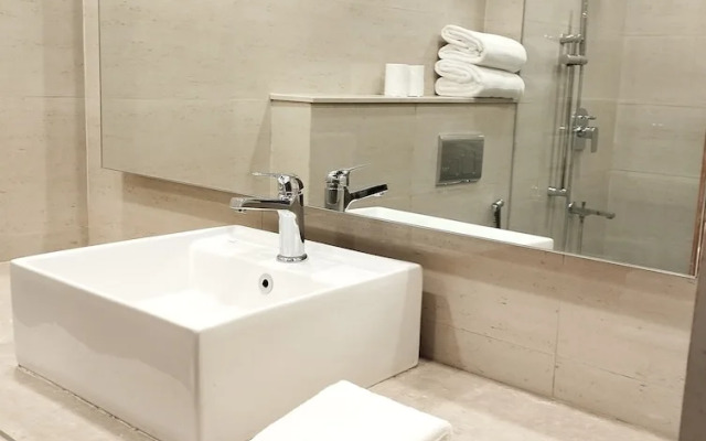 Alivaa Hotel Gurugram Sohna Road City Center