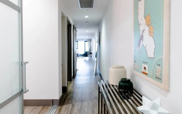 Modern & Stylish 2 bedroom in DTLA
