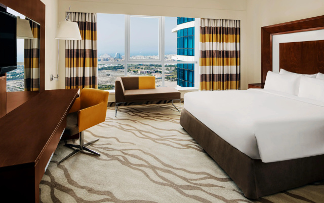Novotel Dubai Al Barsha - Image 4
