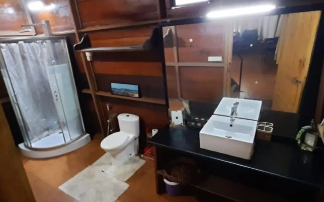 An adorable, spacious, quiet and comfy WFH space
