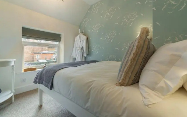 No33 Seagull Cottage