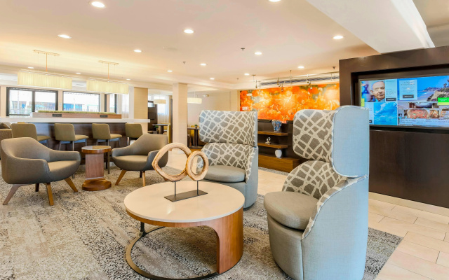 Courtyard by Marriott San Diego Del Mar/Solana Beach