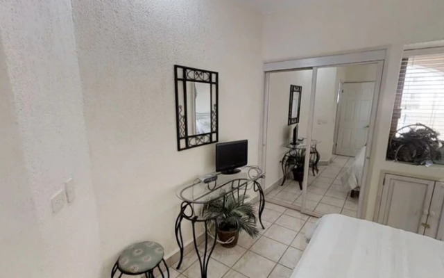 Princessa 1BR D 205-v by Casago