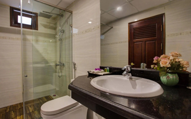 Parklane Hanoi Hotel