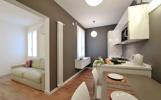 Biabote4 in Venice With 1 Bedrooms and 1 Bathrooms