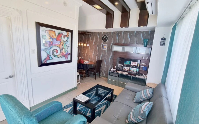 La Mirada Residences