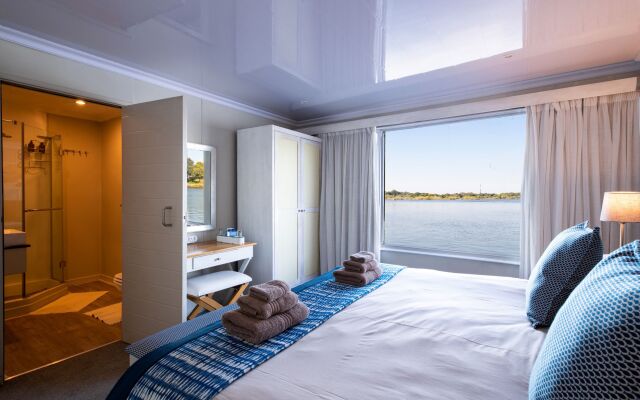 Chobe Princesses by Mantis