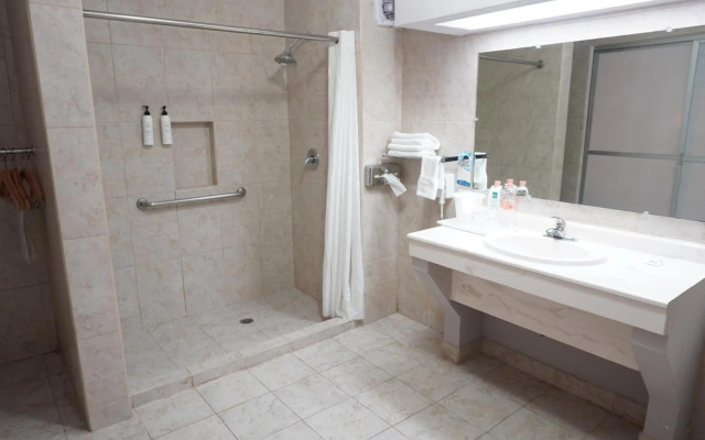 Quality Inn Piedras Negras