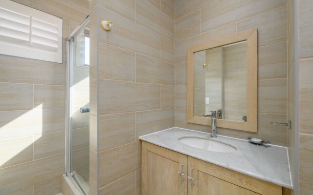 San Lameer Villa Rentals 14014