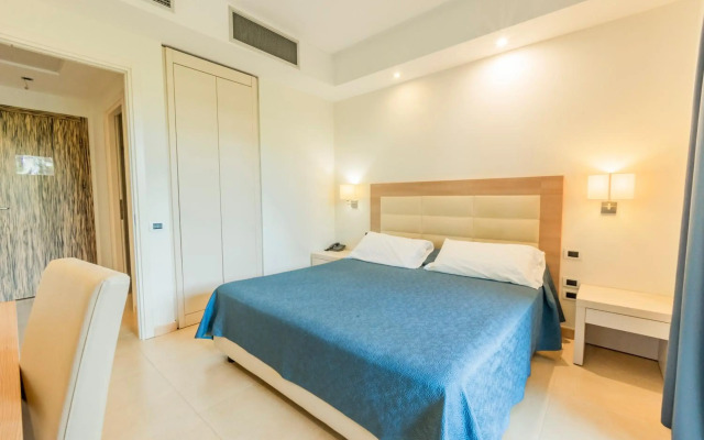 Prince Franklyn Hotel