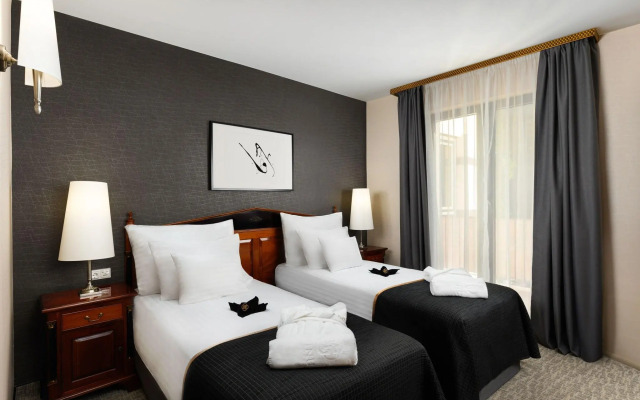 Hotel Divinus