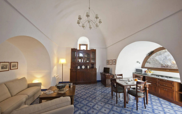 Resort Acropoli
