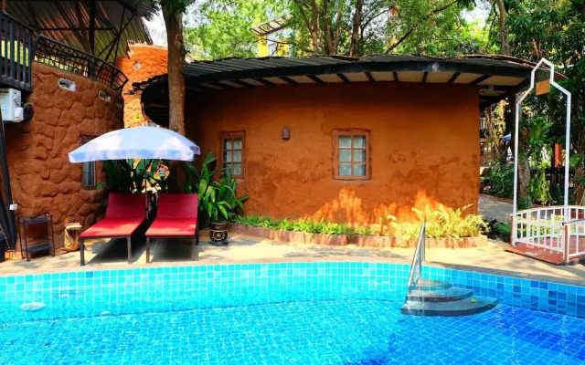 Chiang Mai Unique Mud Houses