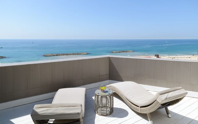 2 Terraces Panoramic Sea View & Parking