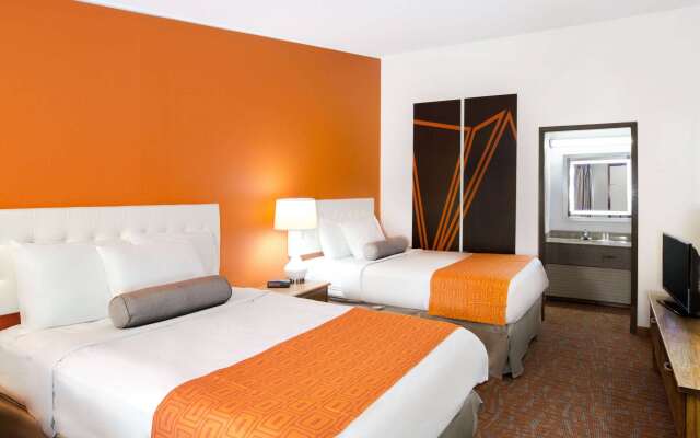 Howard Johnson by Wyndham Wilmington
