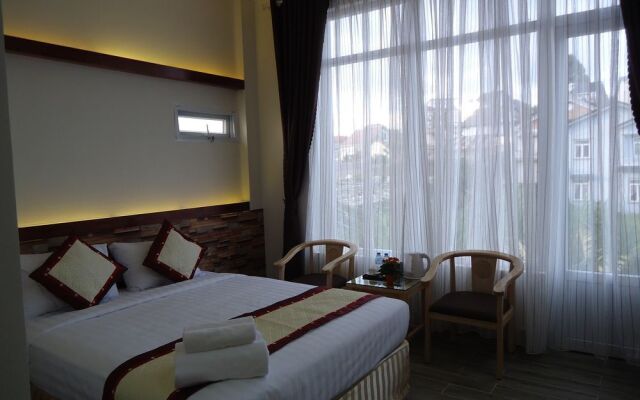TUK Hotel