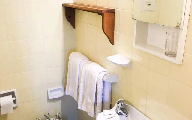 Hosteria Pajaro Azul