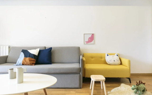 Olala Sardenya Apartment By Olala Homes