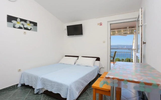 Apartment Duce 2737b