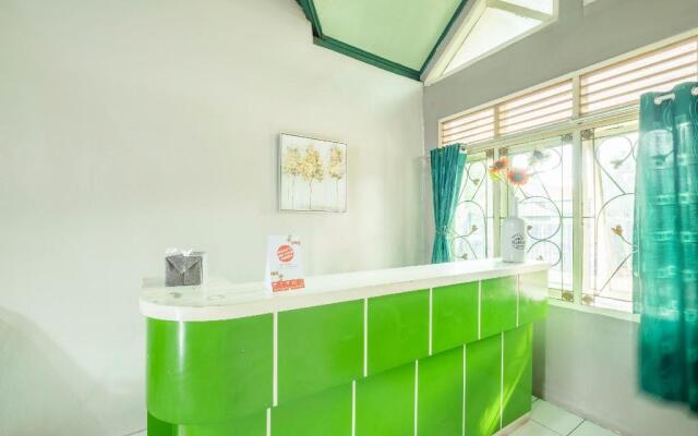 OYO 2227 Raka Residence Syariah