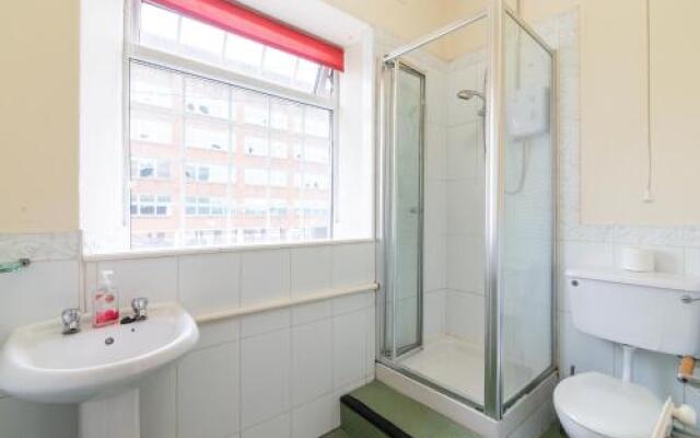 Old Trafford Stadium Hotel