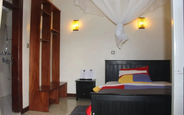 Montane Safaris Hotel