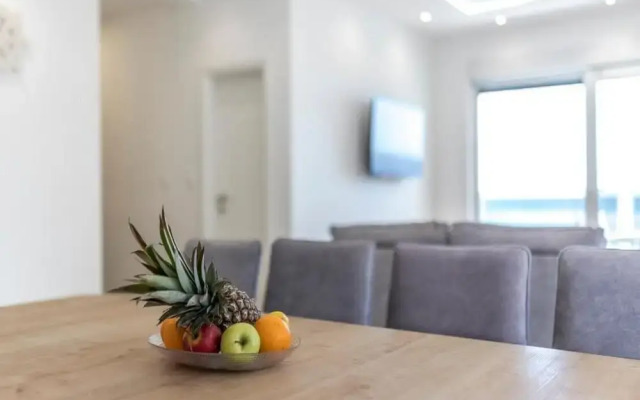 Luxury Villa La Nonna Ana - Entertainment,fitness,pool,sea View