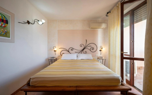 Lola Piccolo Hotel