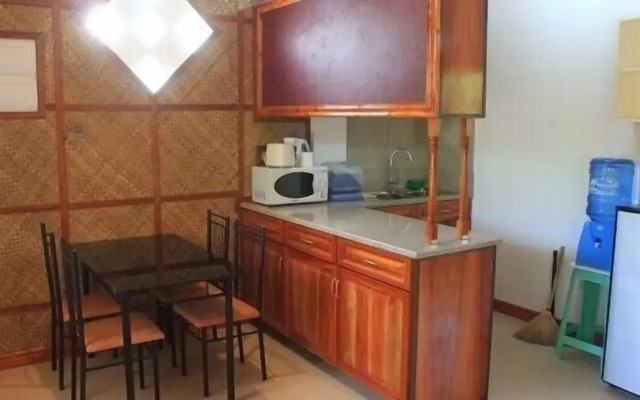 Nickles Park Resort and Apartments