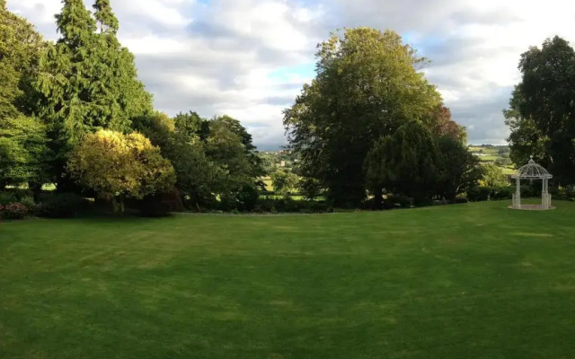 Broughton Craggs Hotel