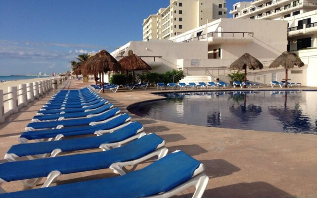 Ocean View 4 Bedroom Villa #14