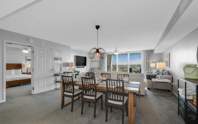 Yacht Club Villas 2-902