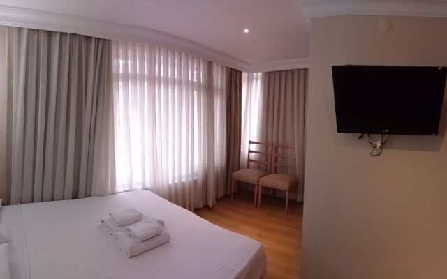 Selanikli Pansiyon Heybeliada